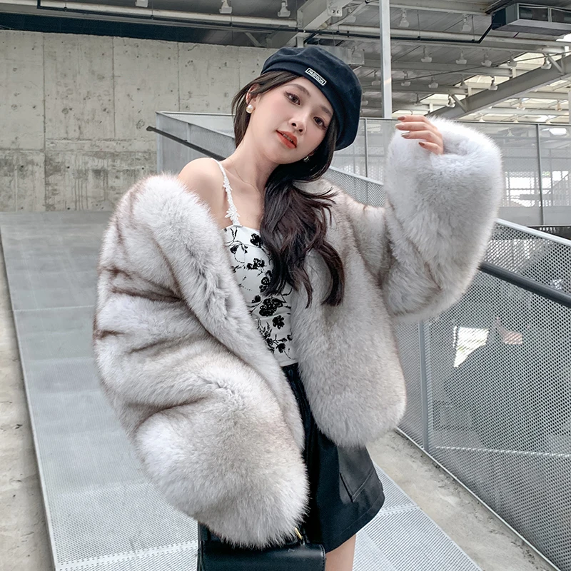 

2024 Autumn And Winter New Style Short Style Imported Whole Leather Fox Fur Coat For Women Small Young Style Fur Coat