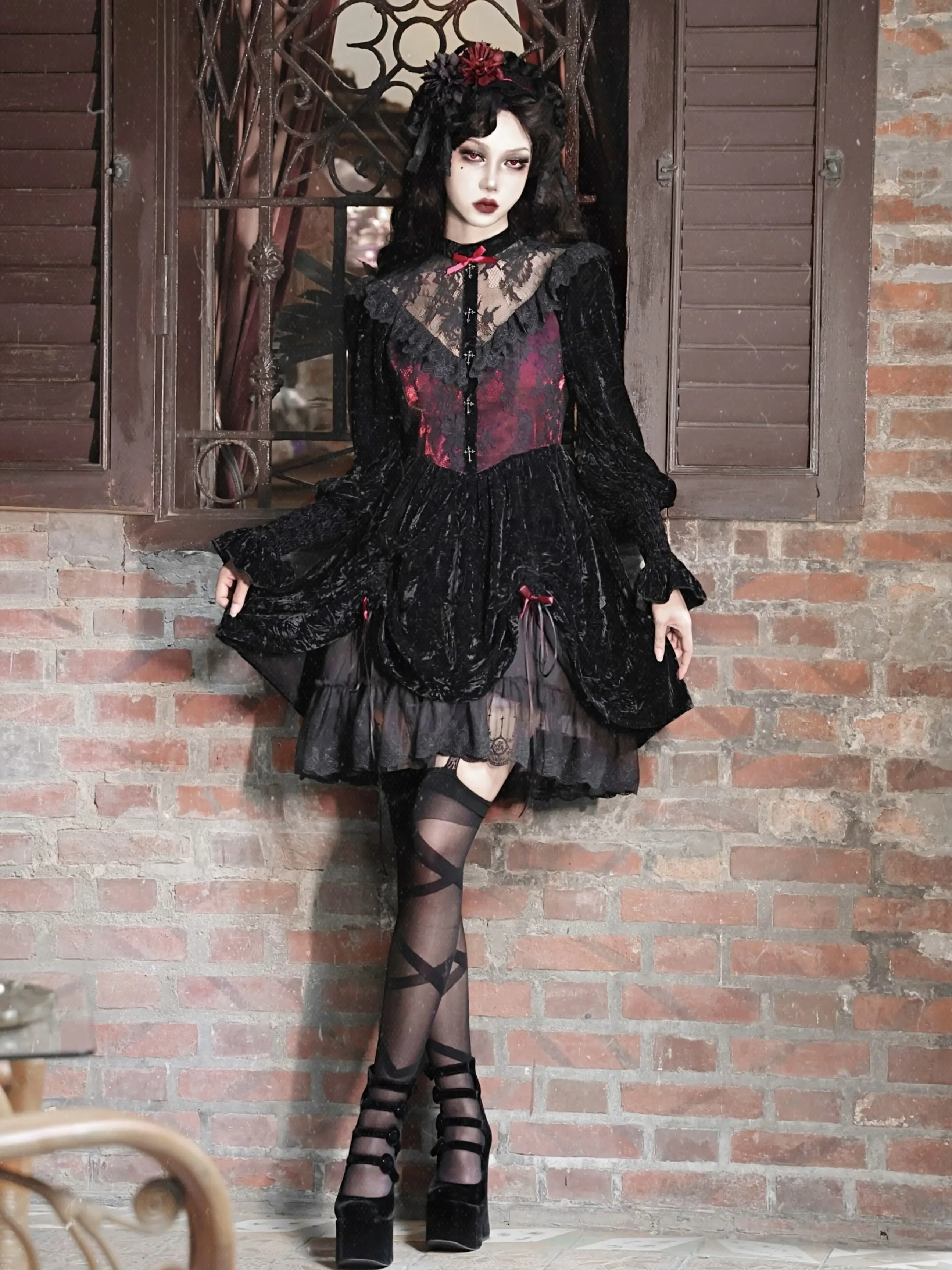 chinese dress ladies Gothic Velvet Lace Mini Dress with Lantern Sleeves main image 0