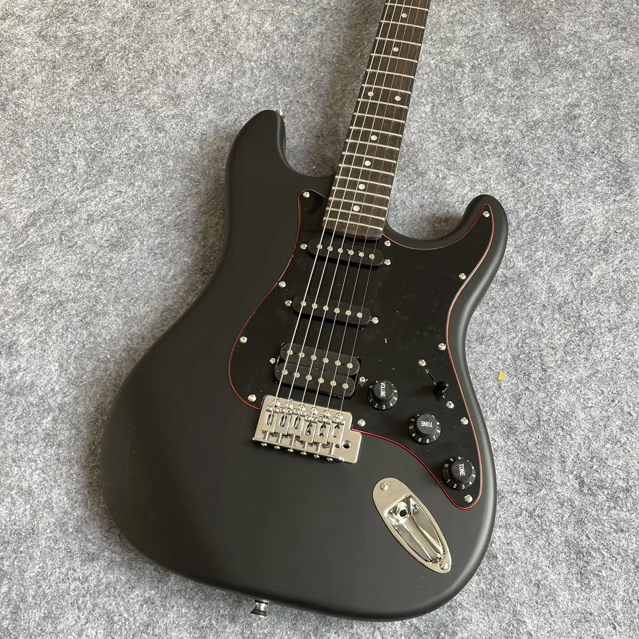 

Stratocaster-r custom body 6-string electric guitar inventory VAAS