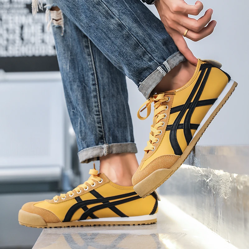 حذاء رياضي رجالي جلد