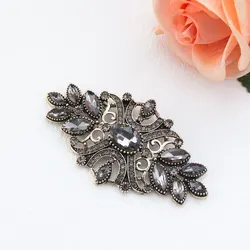 Elegant Vintage Gray Crystal Brooch in Antique Gold Bohemian Design (TGNVSXZ380F)