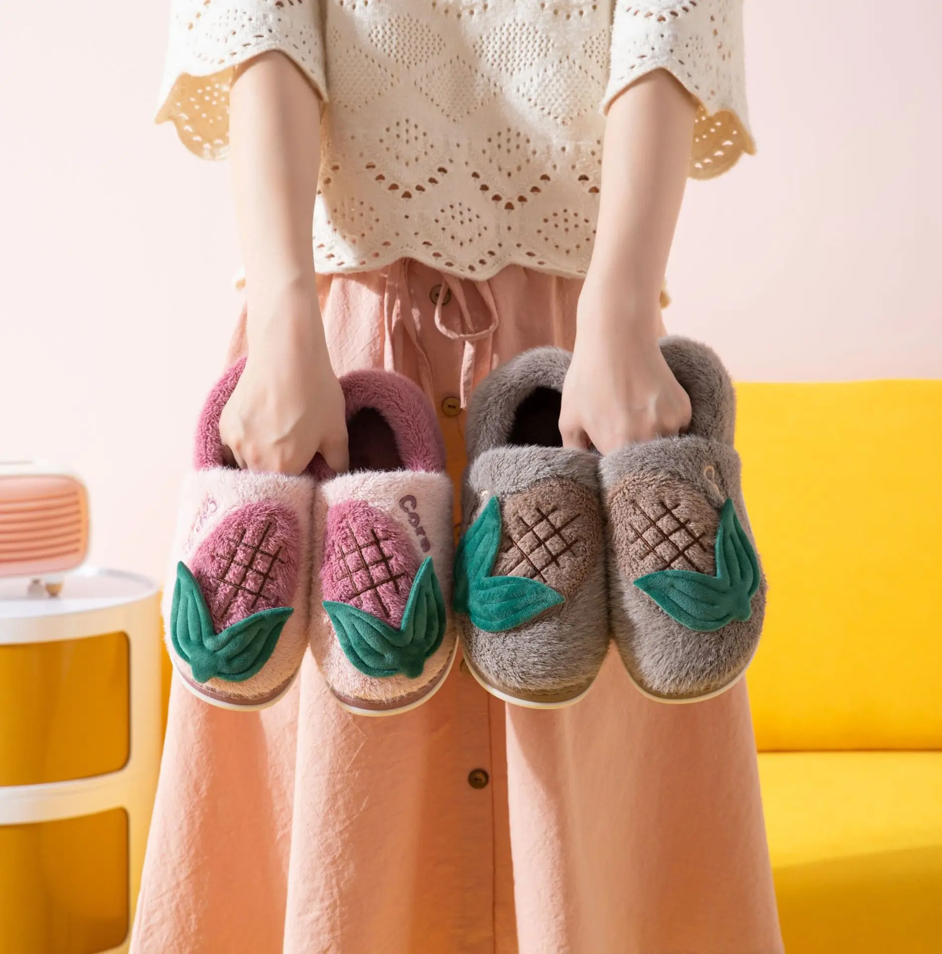 Warm winter woman slipper Fluffy slippers Contton Plush Shoes maize House Non slip Grip Female Kawaii Plush Cozy gift indoor