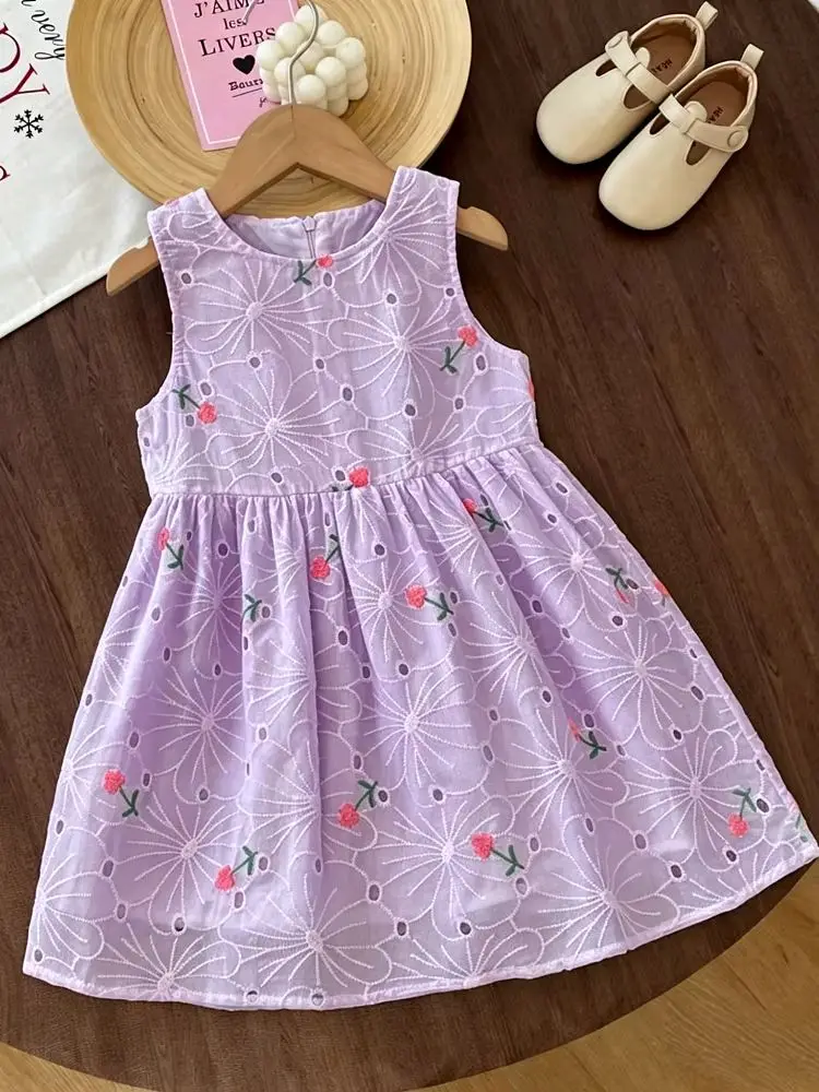 Charming Sleeveless Embroidered Princess Dress