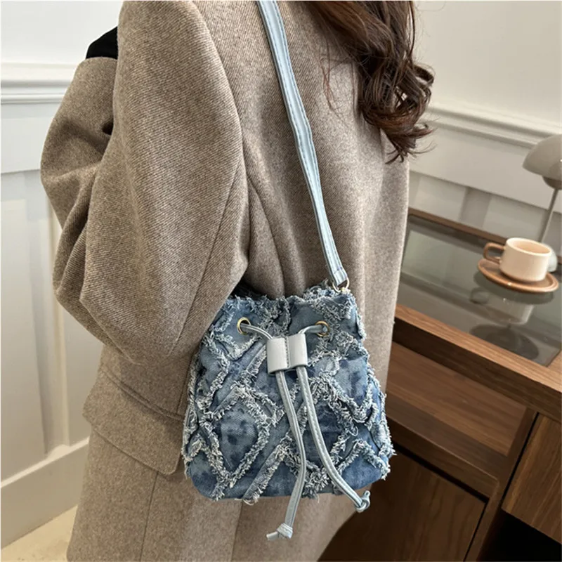 Mini Bucket Style Denim Bags for Women Stylish Drawstring Bag, New Bucket Cell Phone Bag, Versatile Women's Shoulder Cross Bags