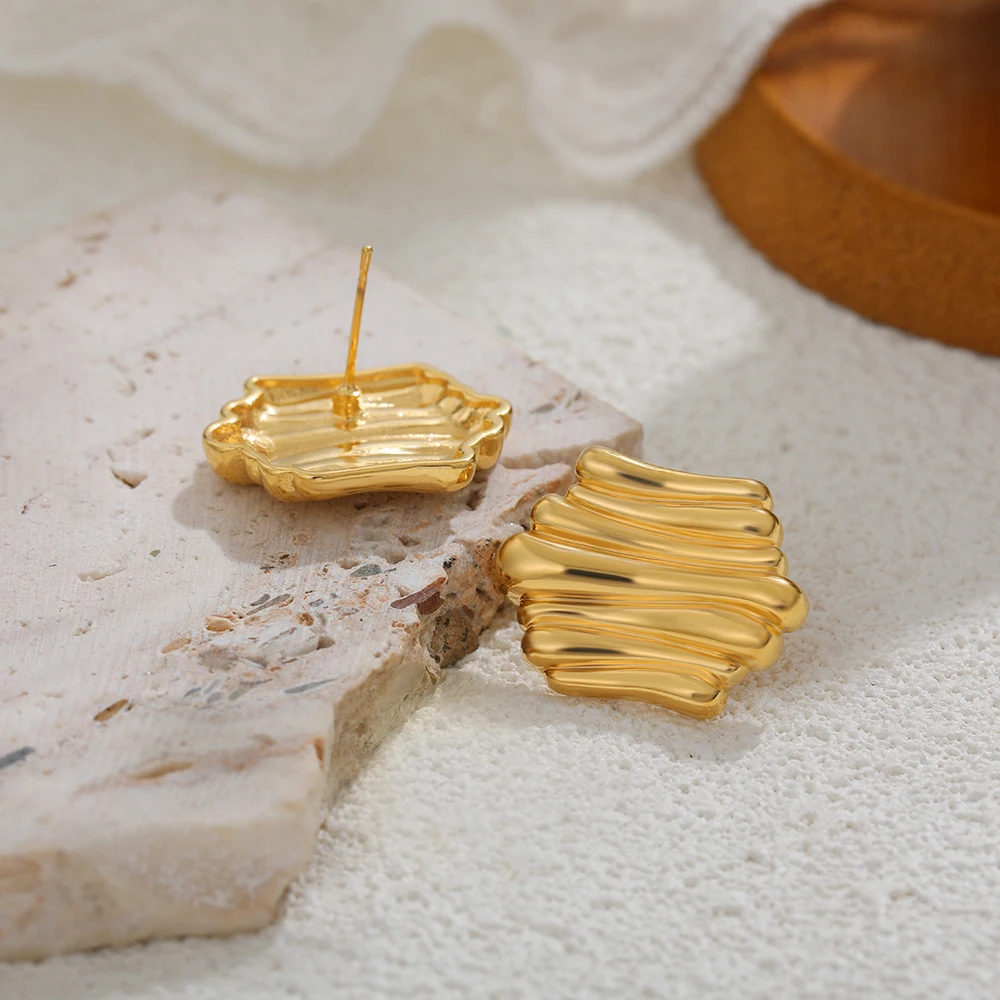 18K Gold Plated Vintage Triple Ridge Medium Geometric Stud Earrings Smooth Waterproof Stainless Steel Statement Earring Jewelry