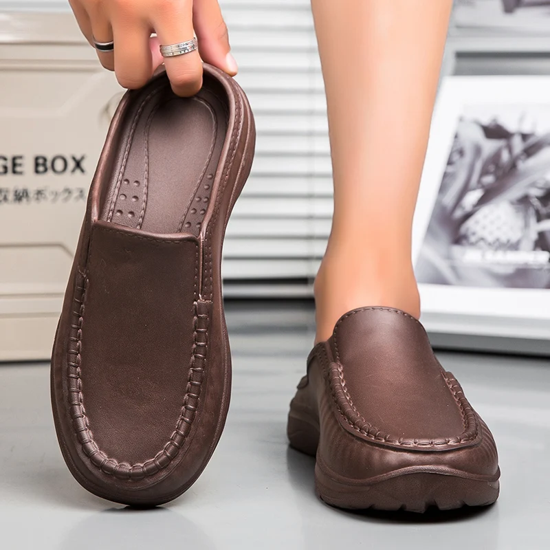 Men chef shoes casual loafers waterproof and oil-proof kitchen work slip-on men shoes outdoor non-slip beach slippers large size — view 6