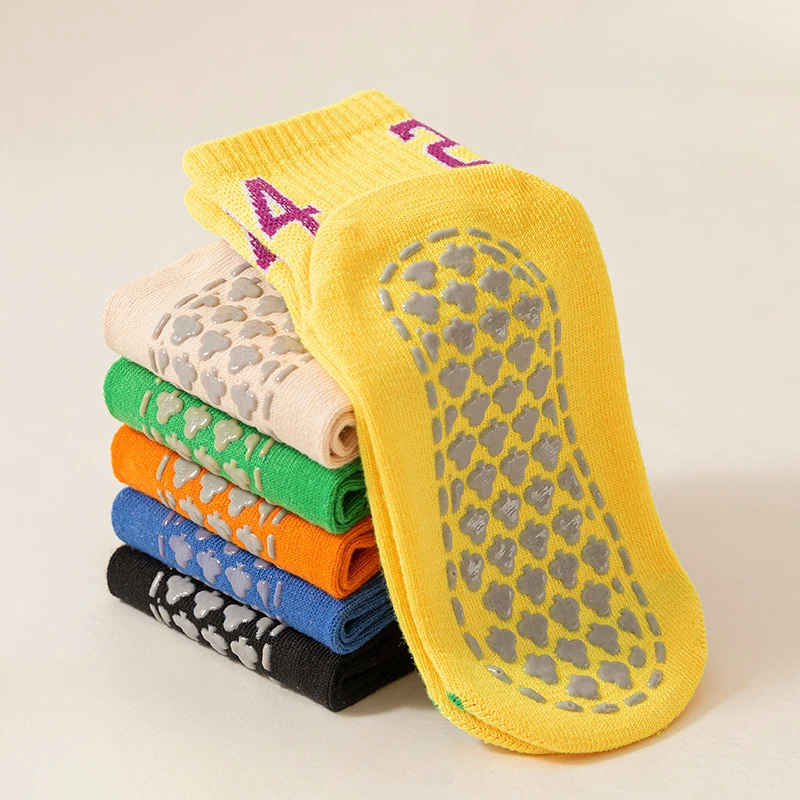 Children's Socks Non-slip Glue Floor Trampoline Four Seasons Simple Letter Trend Student Indoor Yoga Socks 6 Pairs childrens socks