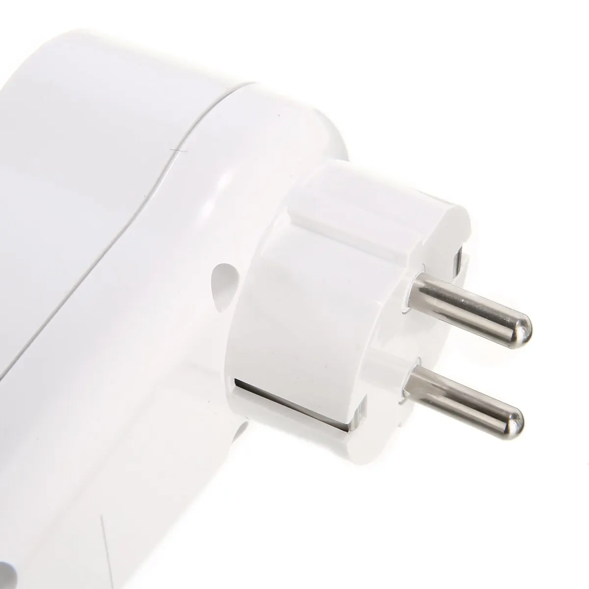 1pc Triple Plug Multiple EU Plug Sockets Outlet Charger Wall Socket Plug Lead Strip Adapter Three-way Plug Adapter 250V 16A