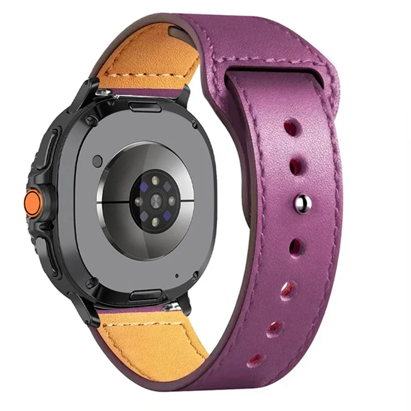 Premium Leather Band for Smart Watches - Elegant Strap Accessory