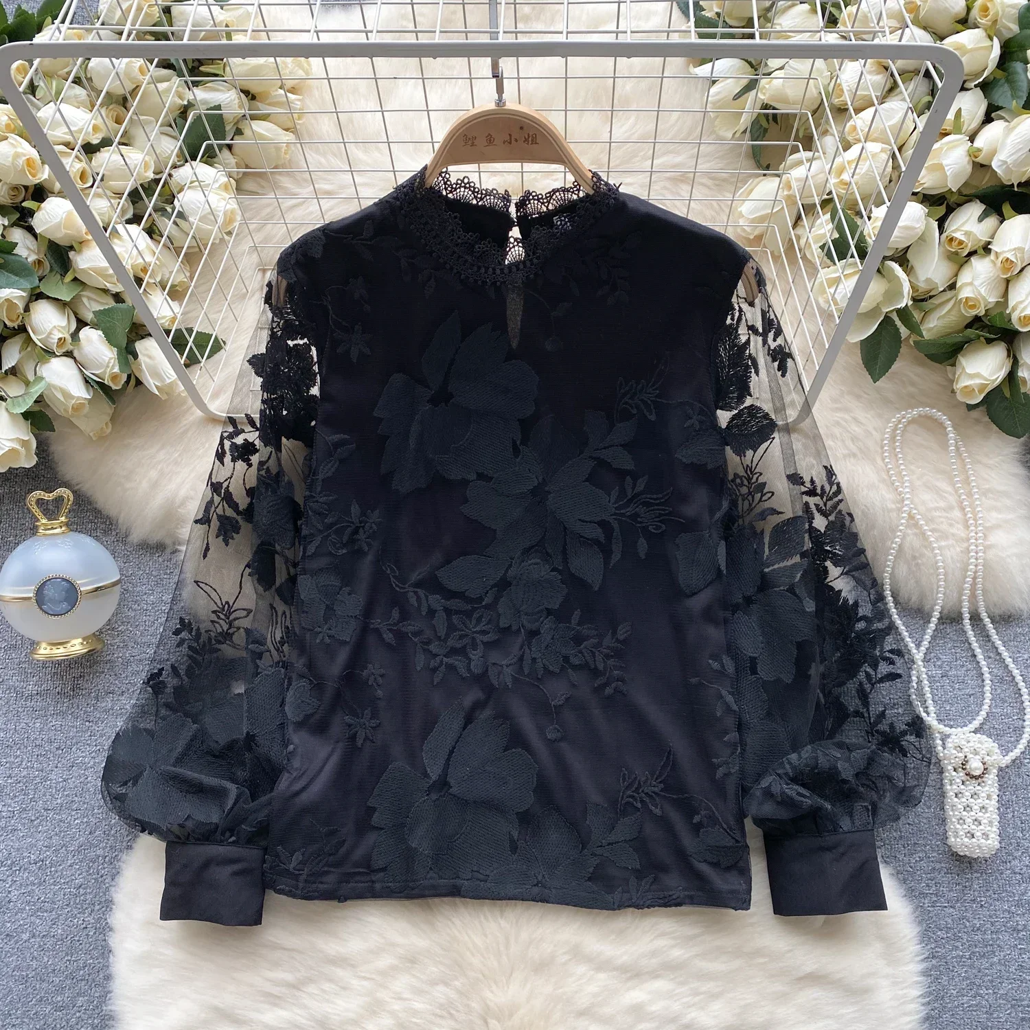 Yilon イロン blossom lace tops Fleur lace blouse – YILON