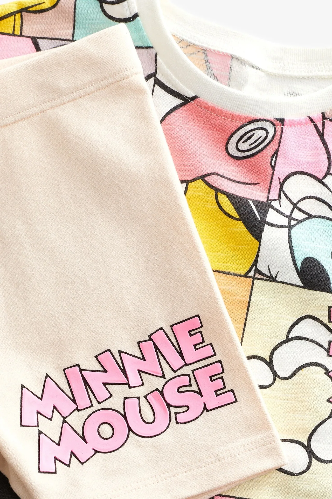 thumbnail image 5 of Disney-Conjunto de camiseta y pantalones cortos con estampado de Minnie Mouse para niños y niñas, ropa informal de verano, 2 piezas, 5 of 5