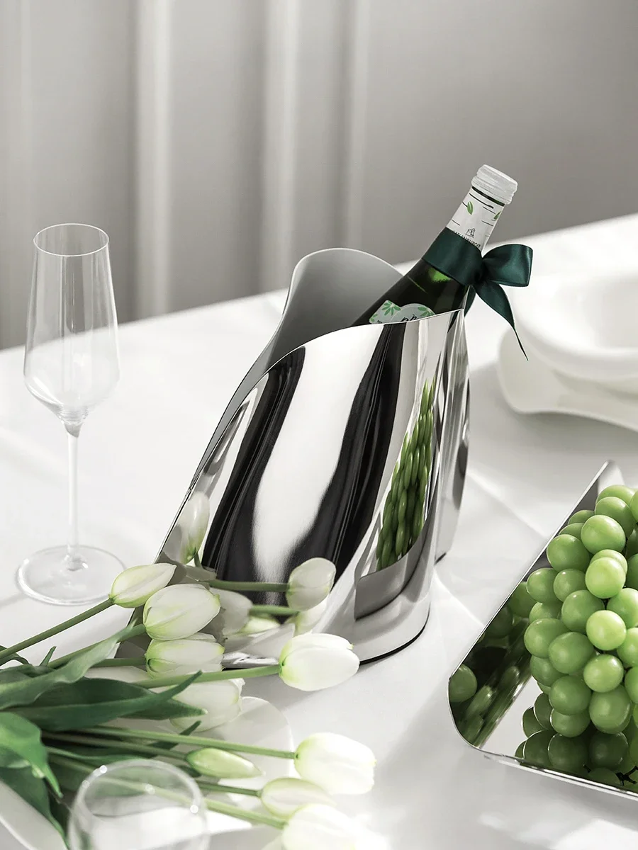 Nordic Luxury Stainless steel Ice Bucket Designer Vase Premium Champagne Bucket for Bar Home Decoration Restaurant Party ice bucket