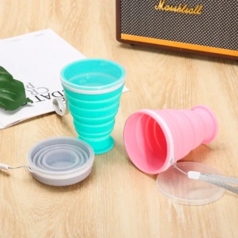 Silicone Folding Mug Portable Travel Outdoor Camping Sports Mug Foldable Coffee Camping Cup Tea Cup Waterbottle 1PC 300ml