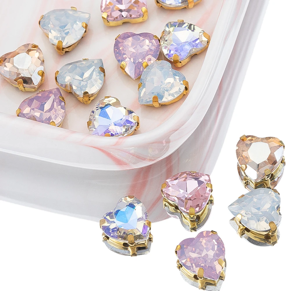 

20pcs Shinny Crystal Heart Sew-on Beads Gold Claw Imitation Rhinestone Beads for Needlework Jewelry Making DIY Handmade Crafts