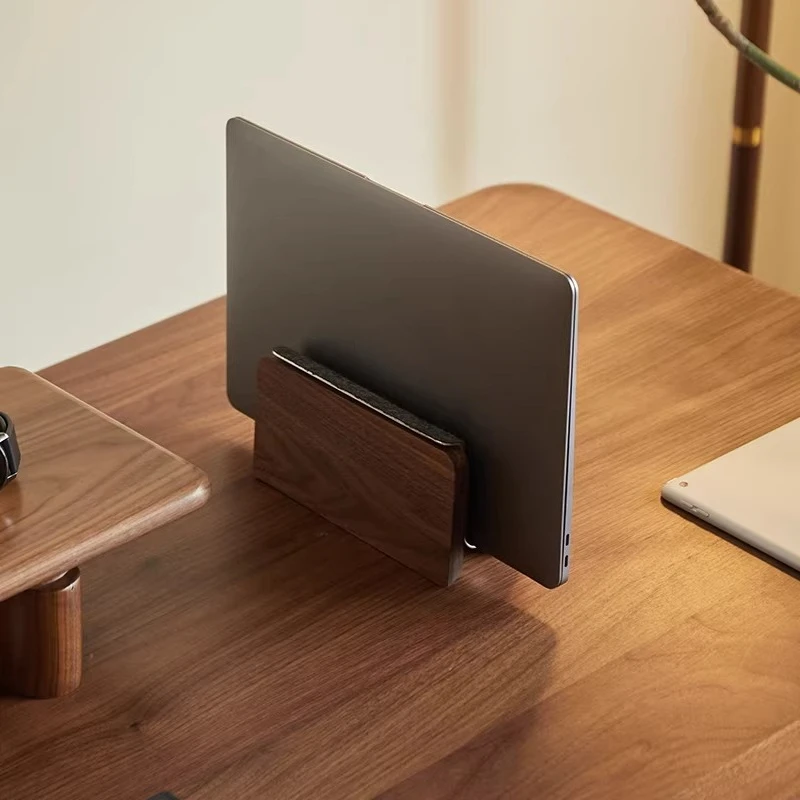 노트북 스탠드 단단한 나무 재질의 Macbook 게임용 노트북에 적용 가능 수직 방열 스탠드 솔리드 데스크탑 정리함 우아함