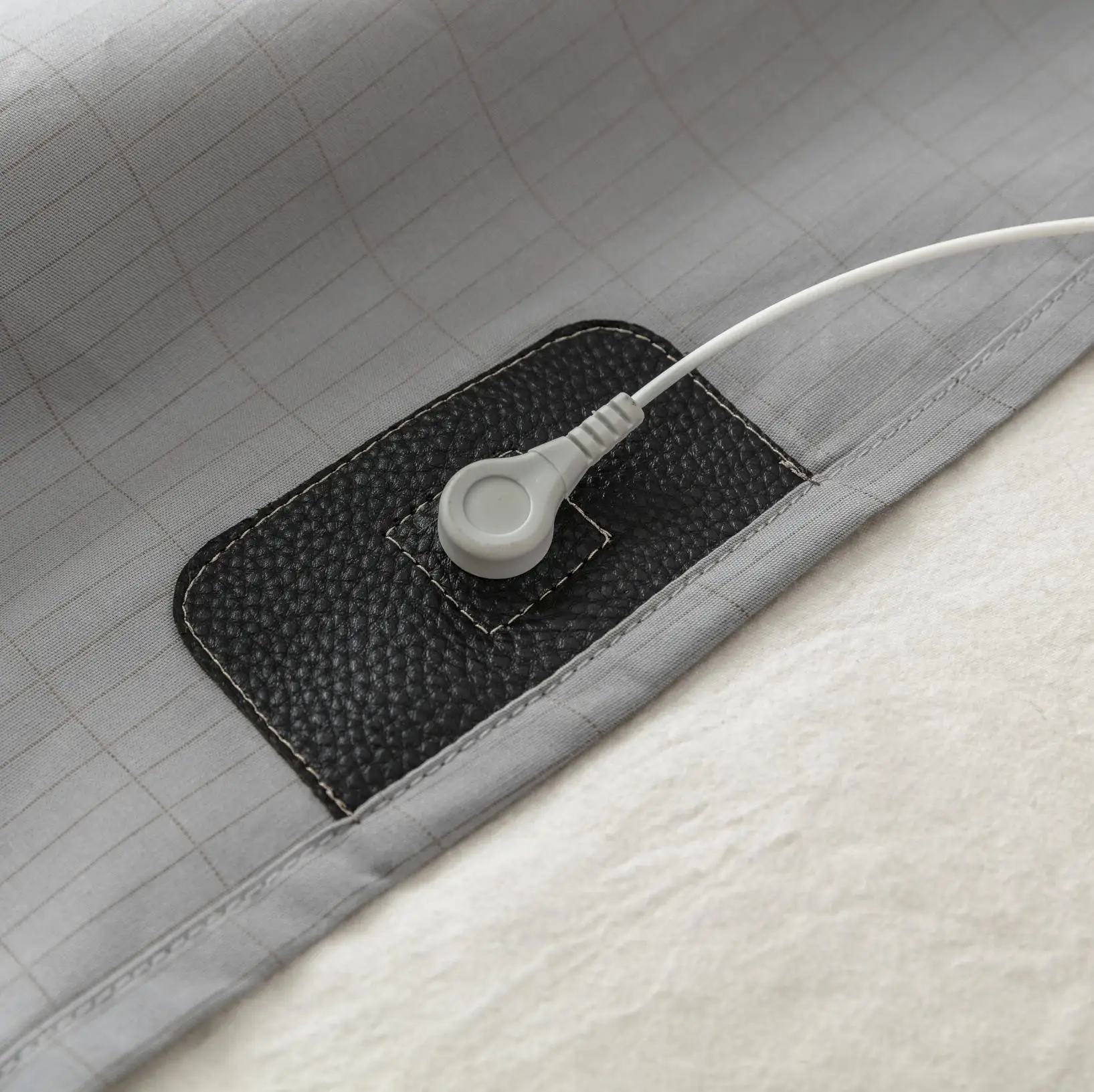 Silver Conductive ESD Earthing Bed Fitted Sheet Include a Grounding Cable for Health Benefit - Color Gray 4