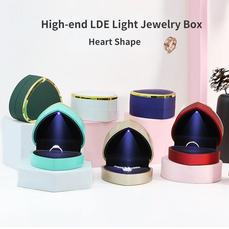 

New Heart-shaped LED Light Ring Pendant Box High-end Creative Proposal Necklace Box Pendant Jewelry Box Storage Packaging