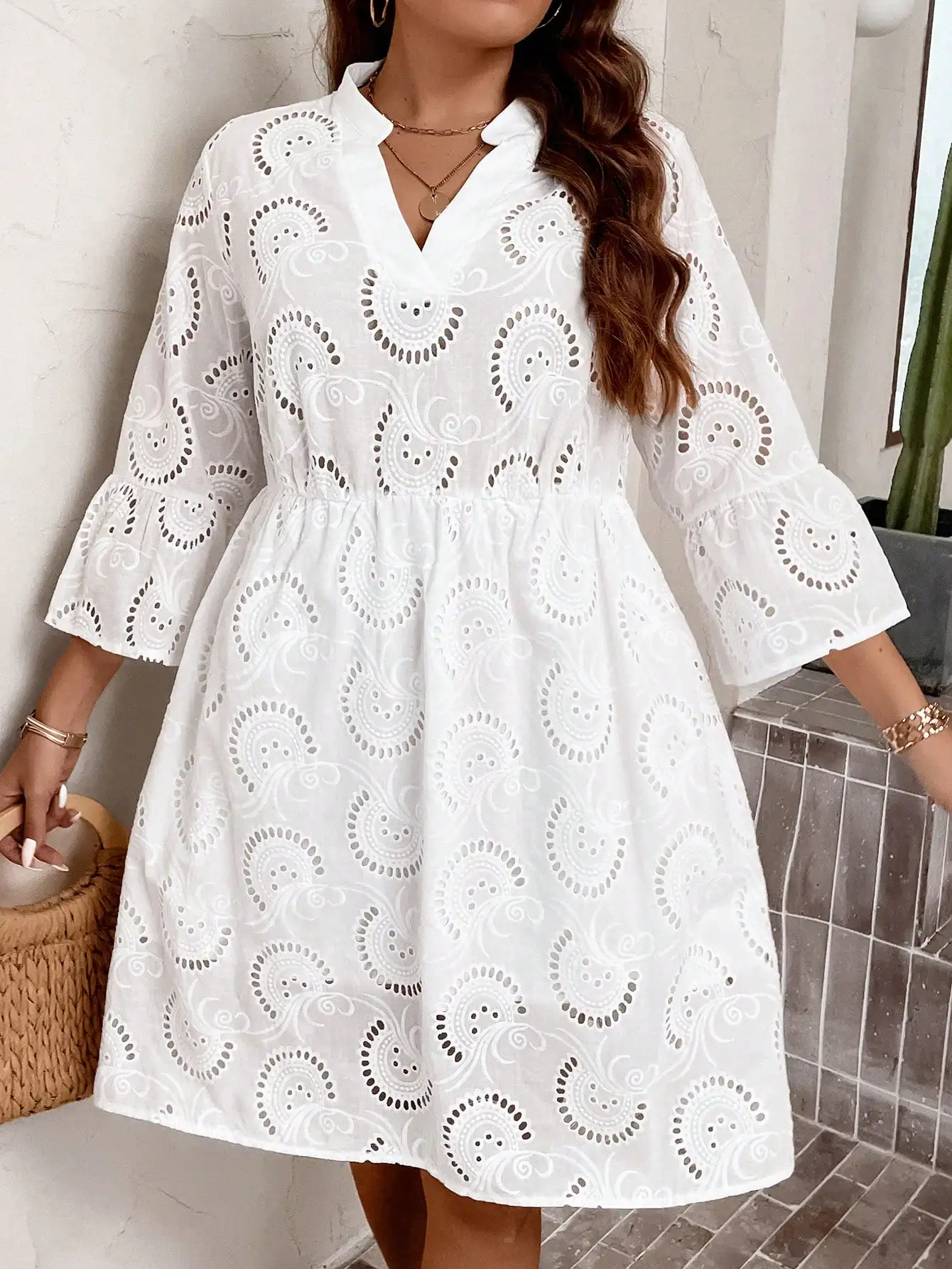 Рисунок 4 - Платье на бретельках с цветочным