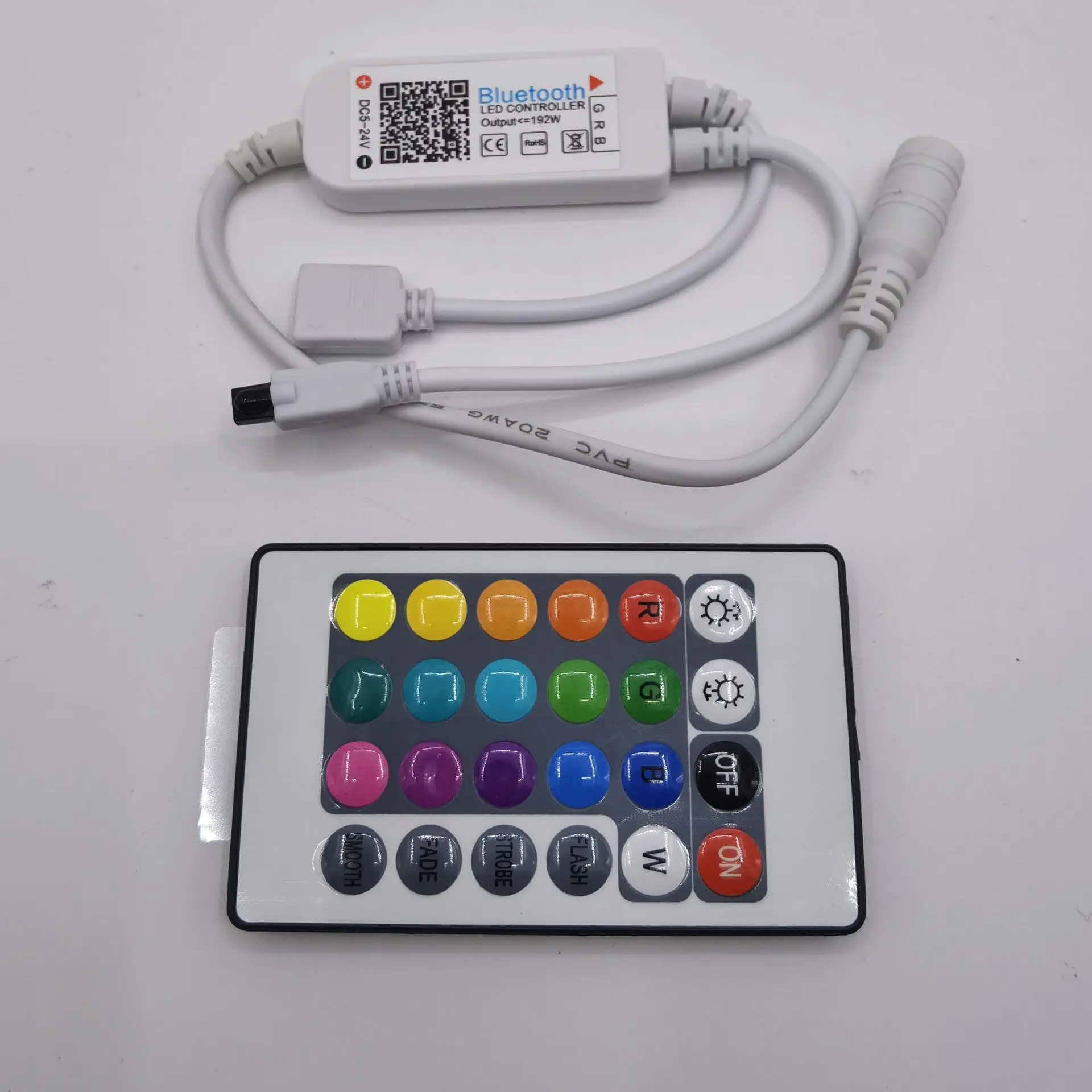 thumbnail image 1 of Mando a distancia RGB IR de 3, 24 y 44 teclas, 12 V CC, para tiras de luces LED SMD 2835, 3528, 5050, 5730, 5630 y 3014, 1 of 5