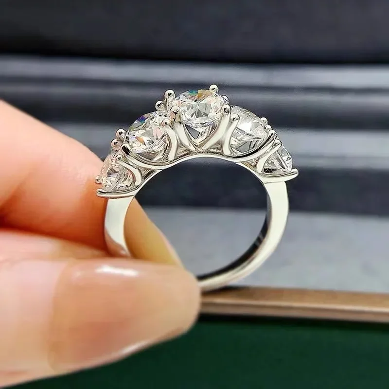 Super Luxury 18K White Gold  Ring Inlay Sparkling 5pcs Diamonds In All 5 Carat VVS1 D Color Moissanite Wedding Rings for Women