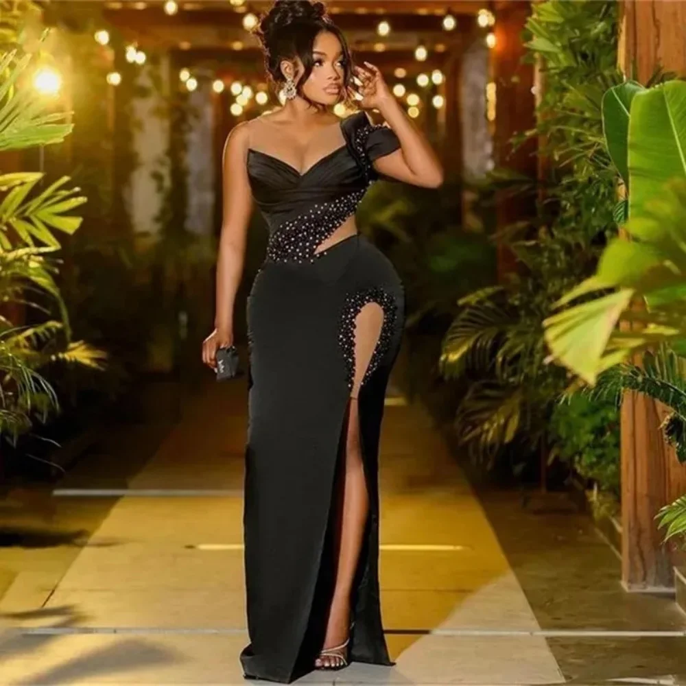 

Special Black Cocktial Party Dress Sheer O-Neck One Shoulder Formal Evening Dress Beads Appliques Mermaid Satin Women Prom Dress