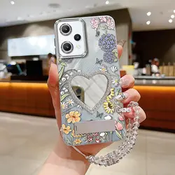 Elegant Rich Petals Bracelet Holder Phone Case Cover for Narzo 50i Prime (Silver)