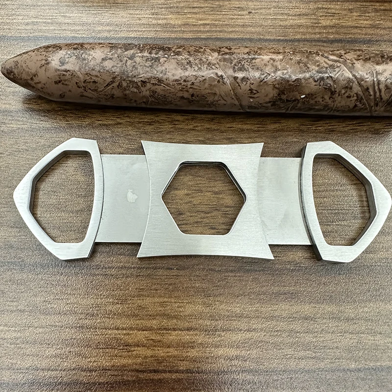 Cigar V Cut Guillotines Blades Stainless Steel Cigar Punch Cutter Pocket Gadgets Zigarre Cigarette Knife Smoking Accessory