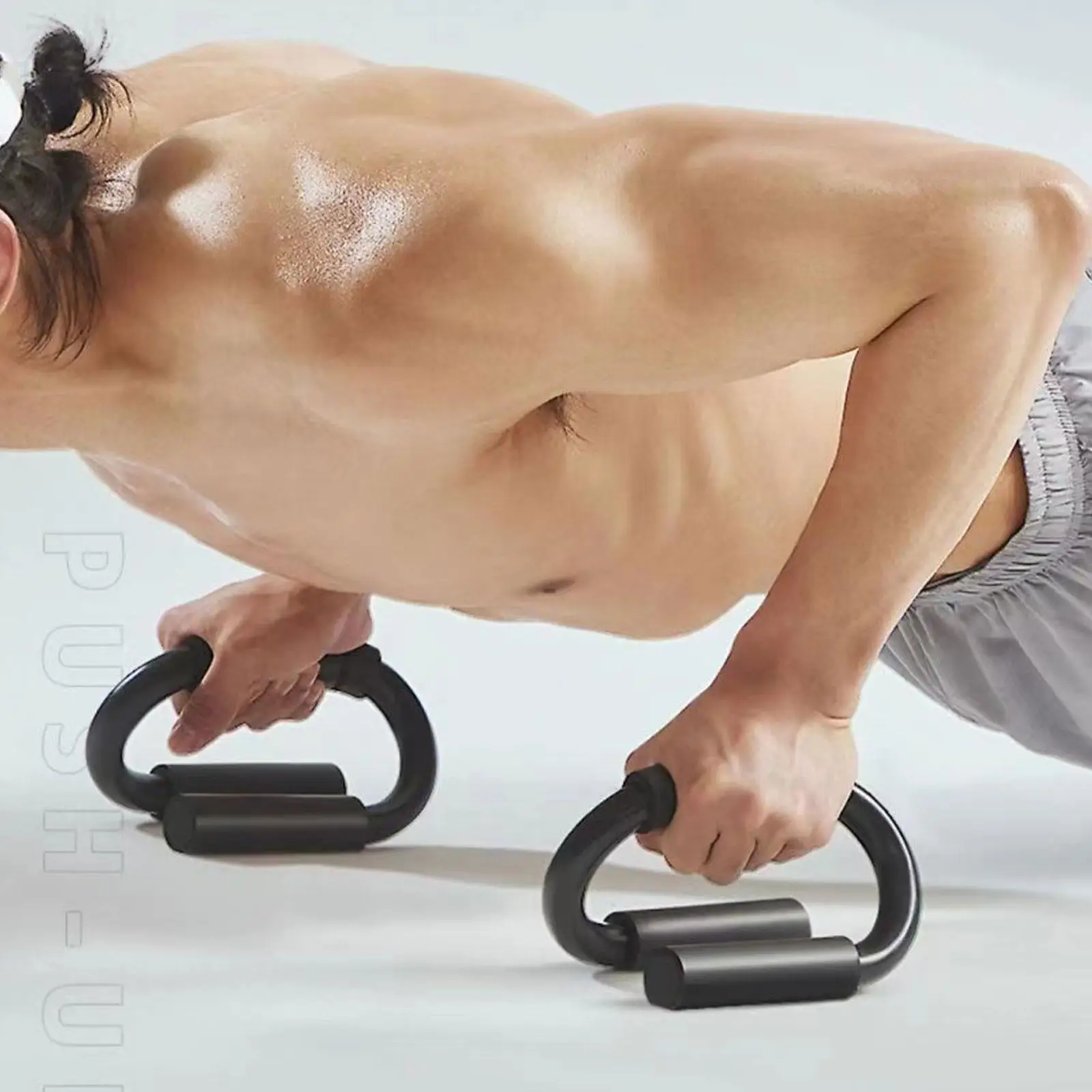 2Pcs Push up Bar Pushup Racks Planks Calisthenics Metal Foam Grips Push up Handles for Muscle Training Travel Home Workout