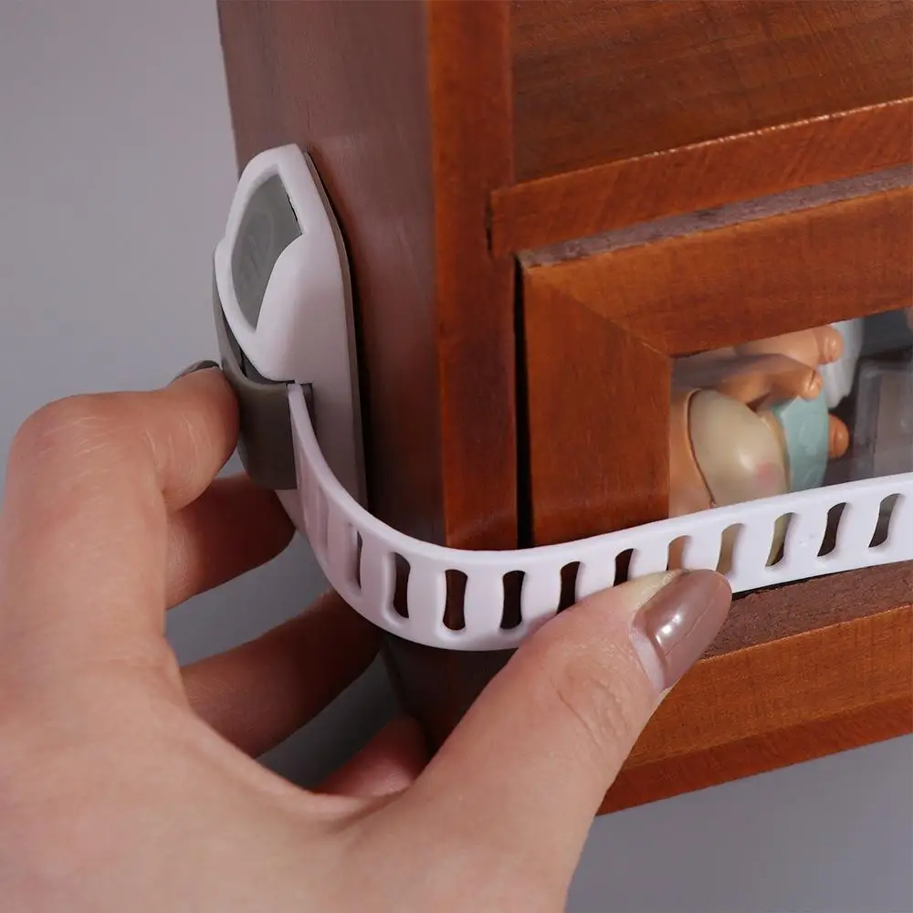 Plastic Child Safety Lock 20cm Anti-Clamp Drawer Locks Anti-Pinch Multi-Function Refrigerator Safety Buckle