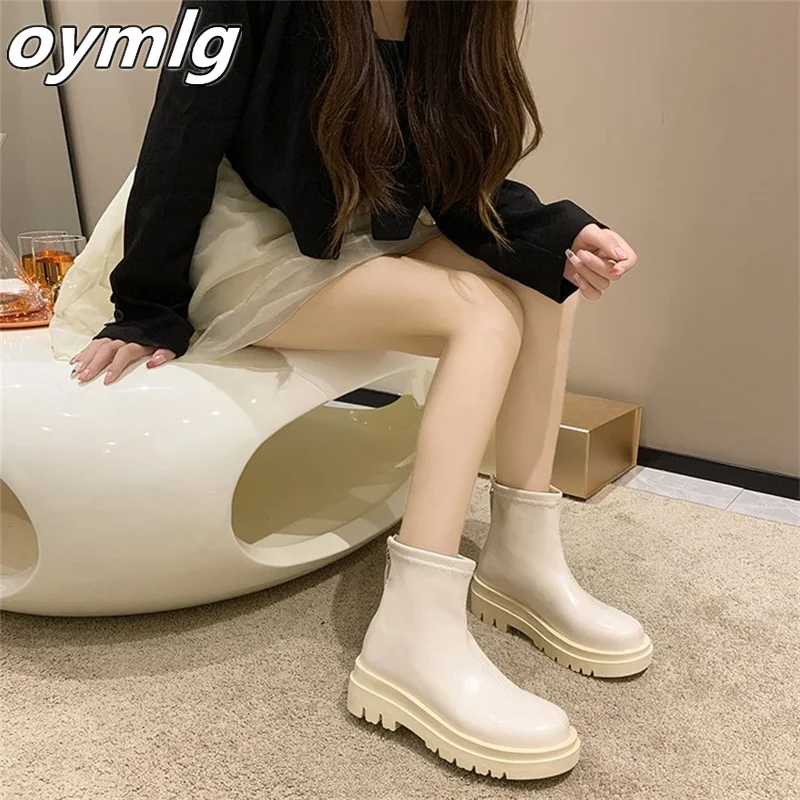 Thick bottom short tube Chelsea boots women's 2022 autumn  winter new temperament thin boots round toe rear zipper women's boots