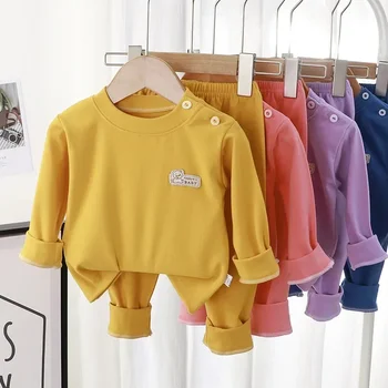 Abbigliamento per bambini caldo Primavera e autunno Abito in velluto Pigiama per ragazzi Ragazze Homewear Intimo per bambini Indumenti da notte per bambini Orso cartone animato