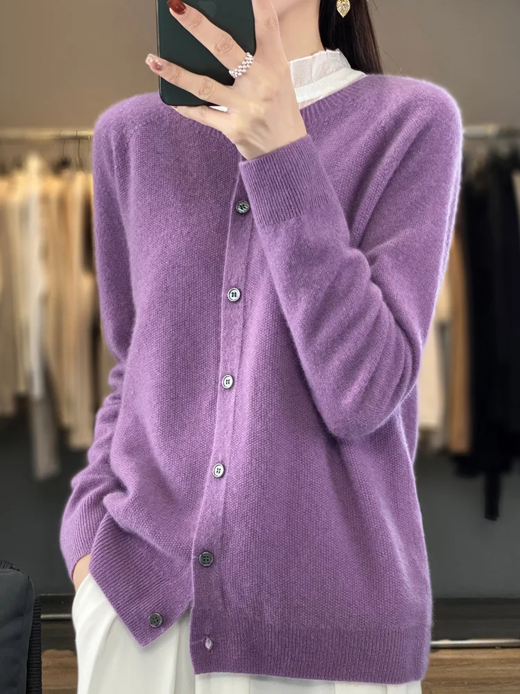 รูปสินค้า เสื้อกันหนาว Merino 100% อบอุ่นสบาย ใส่ได้ทุกฤดู