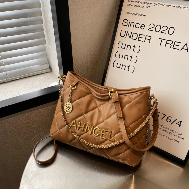 Women's Bucket 2024 New Fashion Bags All-Match Underarm Diamond Plaid High-Grade Shoulder Messenger Bag