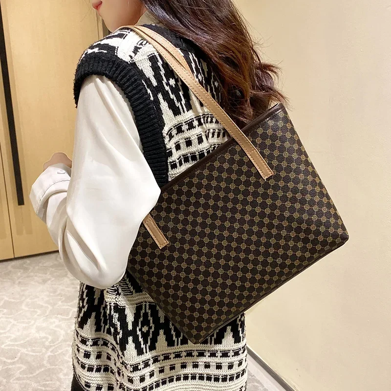 Stylish Crocodile Pattern Pu Underarm Bag Versatile Women Small Tote Bags Fashionable Leopard Handbag Chic Quilted Shoulder Bag