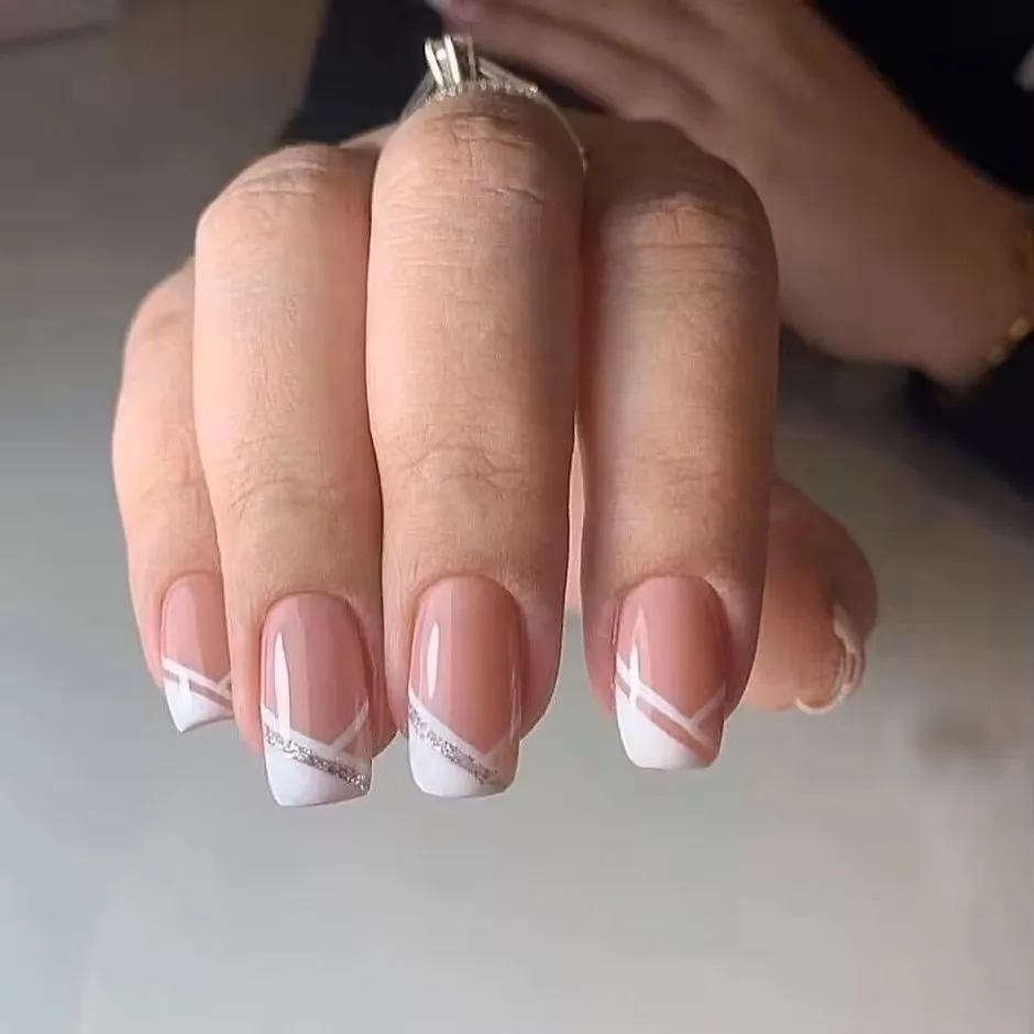 24-Piece Reusable Long Stiletto Press Artificial Fingernails Luxurious Silver French Tip