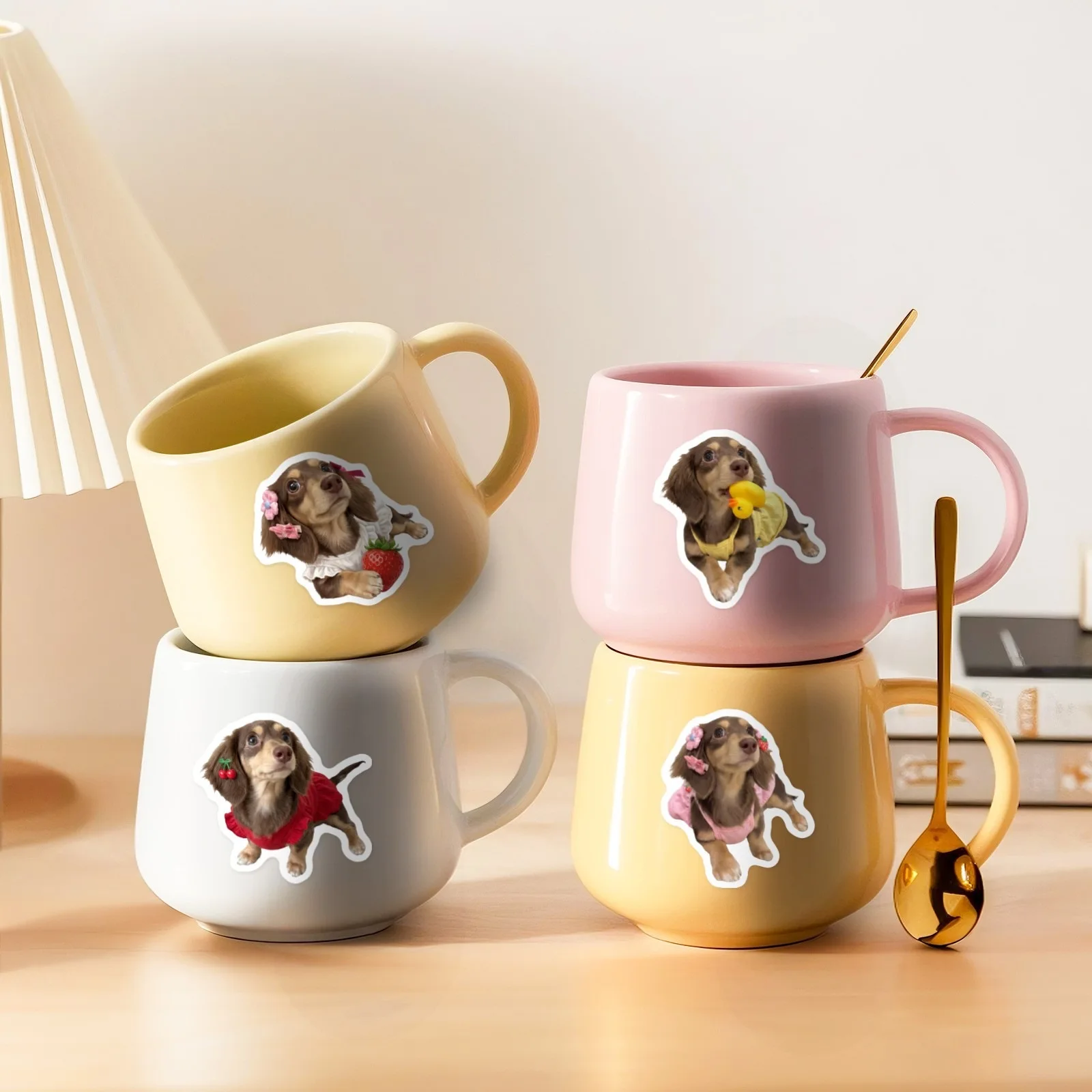 50 Pcs HD 귀여운 닥스훈트 스티커 재미 있은 개 모양 방수 장식 파일 폴더 전화 스케이트 헬멧 자동차 오토바이 데칼