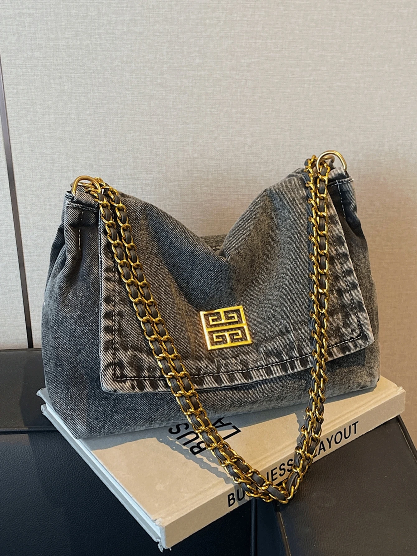 Trendy Joker Women's One Shoulder Square Bag