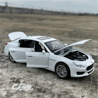 1:32 Maserati Quattroporte Alloy Car Model Diecasts Metal Toy Vehicle Car Model Simulation Sound Light Collection Childrens Gift 2