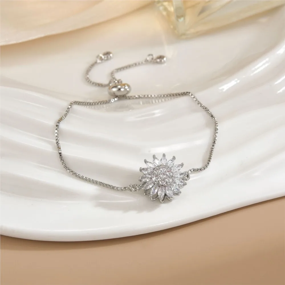 Light Luxury Spinning Sunflower Bracelet for Women Elegant Sparkling Zircon Calming and Relaxing Accessory Birthday Jewelry Gift