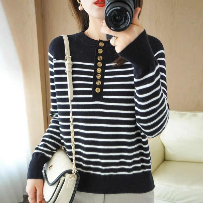 

Women's Round Neck Color Matching Stripe Bottoming Shirt Casual Thin Thickened Warm Long Sleeve Knitwear Autumn Winter New Style