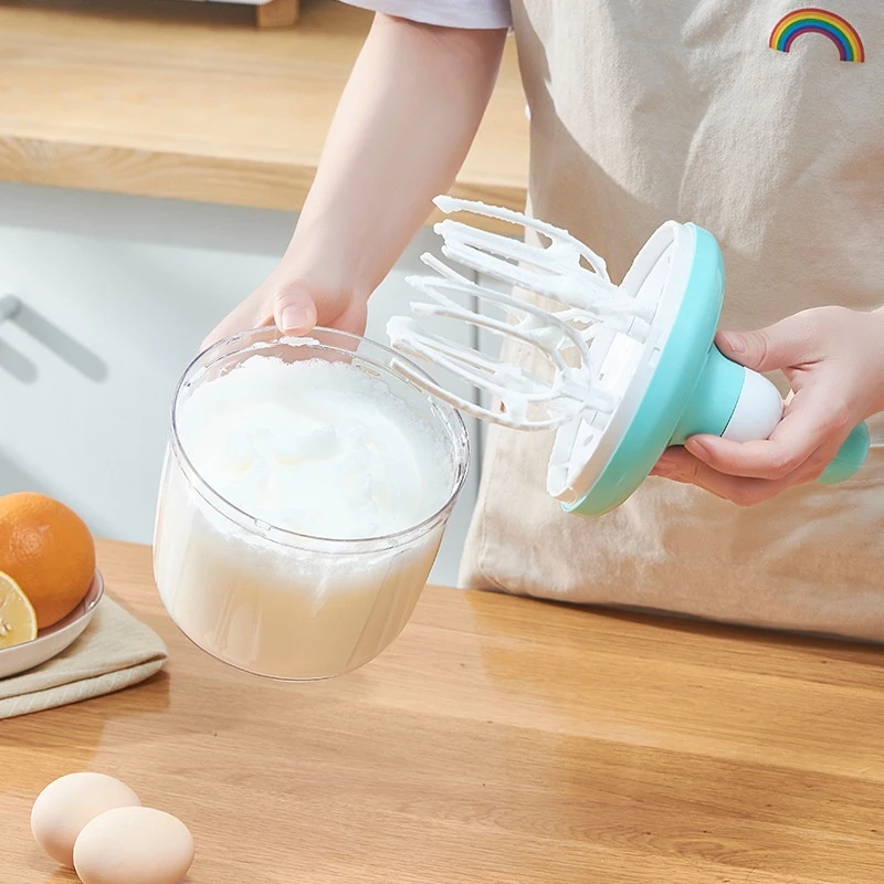 Household baking tools, cake cream beater, stirring rod, egg white foaming machine, semi-automatic hand cranked egg beater