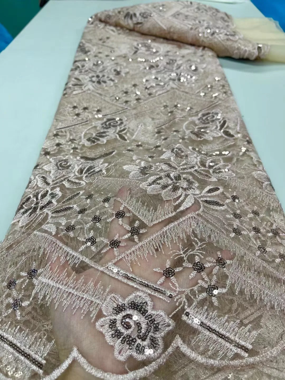

5 Yards Hot Sale Nigerian Sequence Net Lace Fabric 2023 High Quality African Mesh Sequins Lace Fabric For Women Evening Dresses