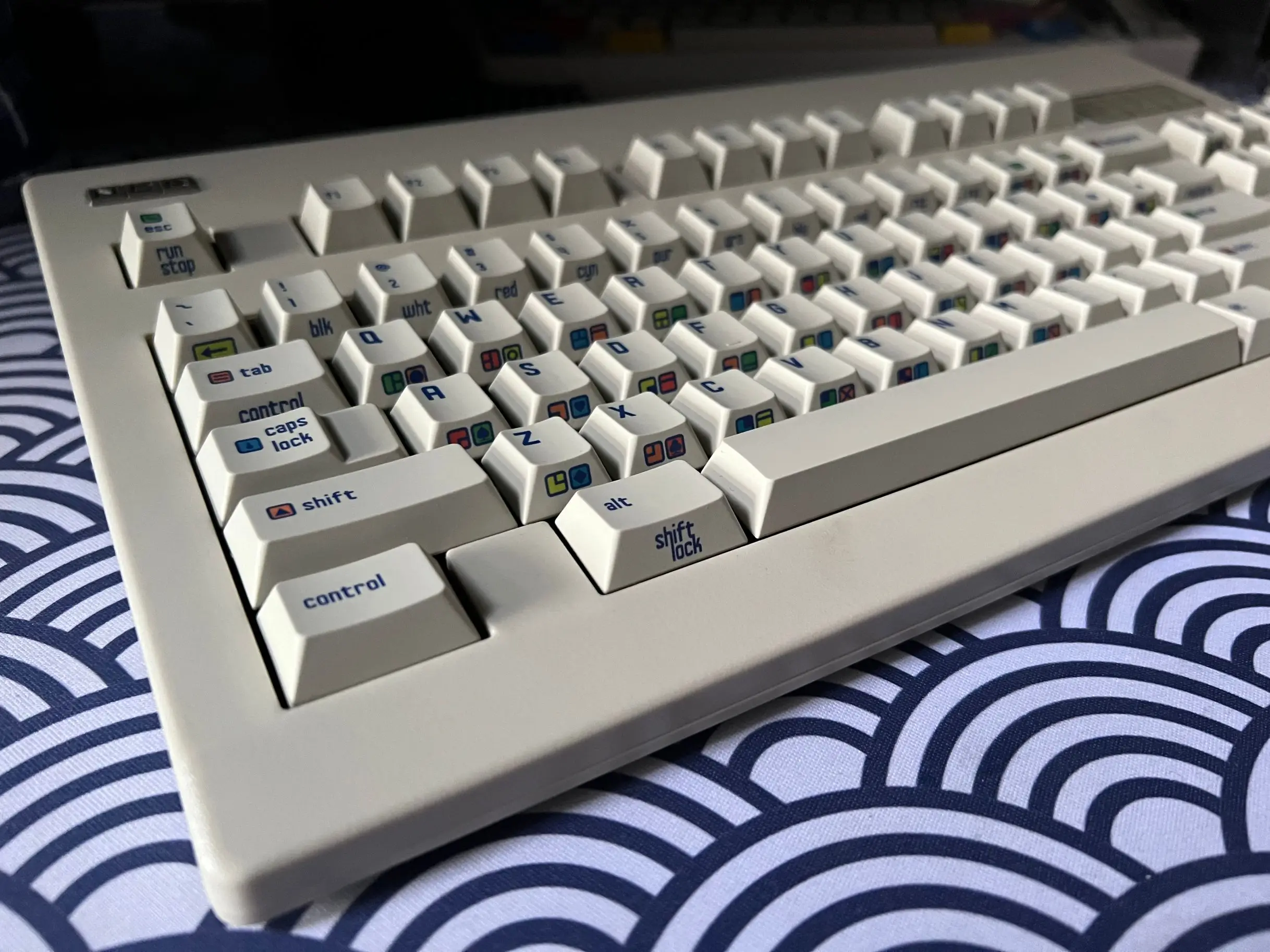 Commodore-keycaps Tema Retro 153 Teclas Commodore 64 C64 Pbt Keycaps Perfil Cereja Sublimação Teclado Mecânico com Iso Enter - Imagem 5