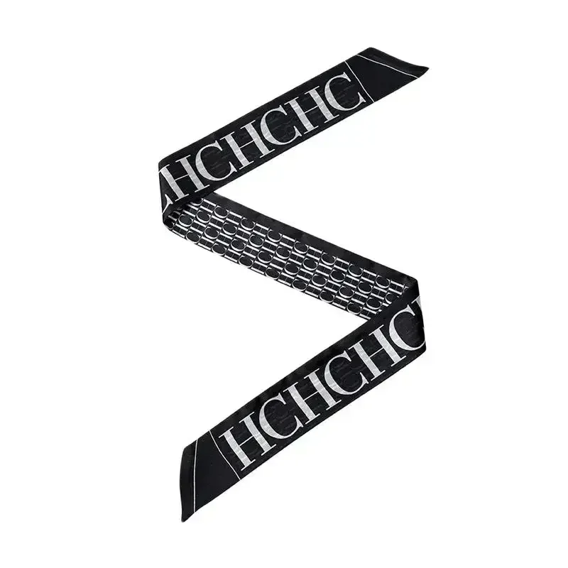 CH وشاح حريري متعدد الأغراض