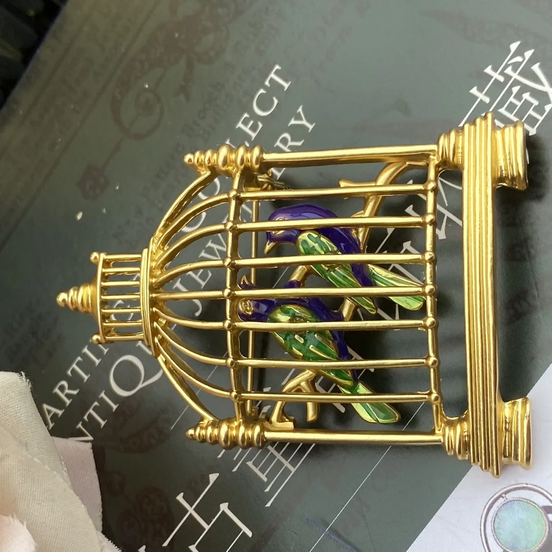 Medieval vintage simple and elegant vintage handmade enamel birdcage brooch