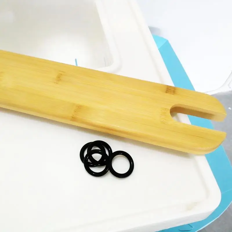 50cm Baby Highchair Foot Rest Footrest Baby Natural Bamboo Baby Highchair Foot Rest High Chair Footrest With Rubber Ring 2