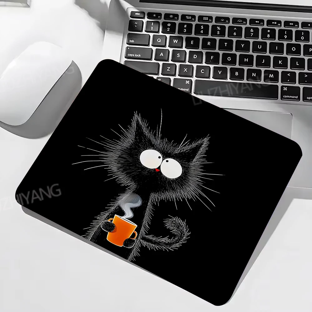 لوحة ماوس على شكل قطة سوداء 40X45 كبيرة مربعة للكم...