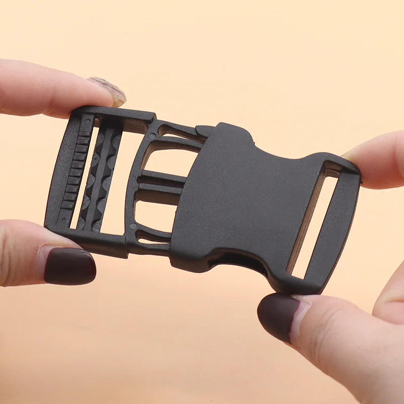 

2023-G260best quality Luggage accessories plastic buckle backpack buckle 50pcs