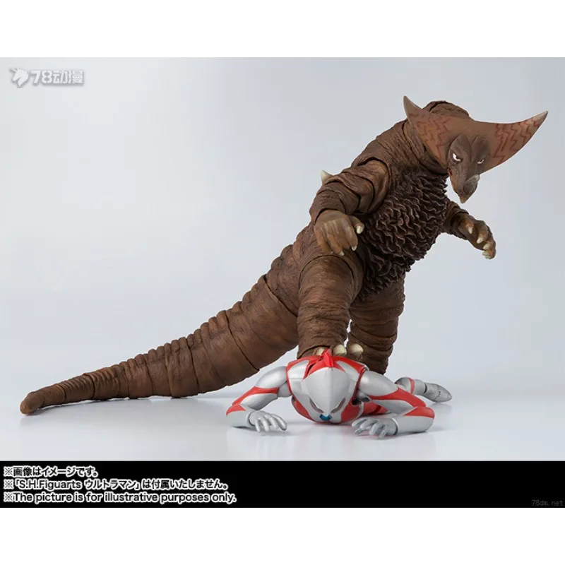 مجسم الترامان الفاخر نسخة أصلية