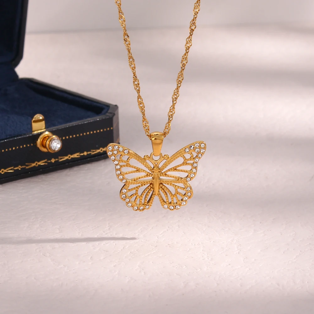 Buy Malabar Gold and Diamonds Butterfly 22k Gold Pendant for Kids Online At  Best Price @ Tata CLiQ